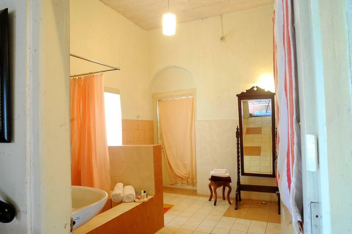 Singtom Tea Estate&Resort Darjeeling (West Bengal) Quarto foto